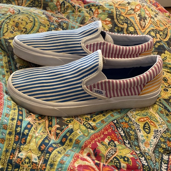 Striped vans size 8.5 women’s. BRAND NEW - Picture 2 of 4